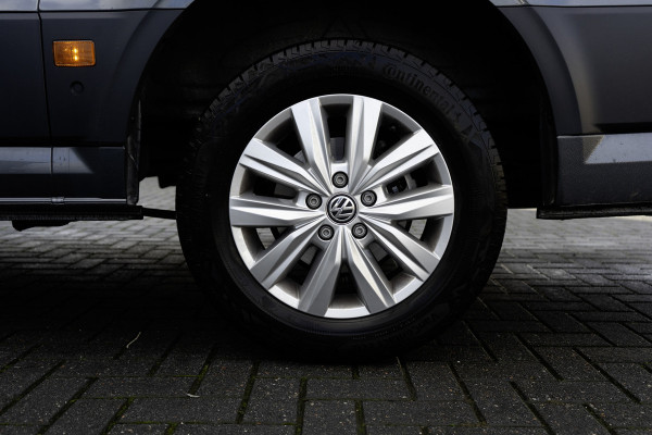 Volkswagen Crafter 35 2.0 TDI L3H3 Exclusive | 177 PK | Automaat | Carplay | Camera | Cruise