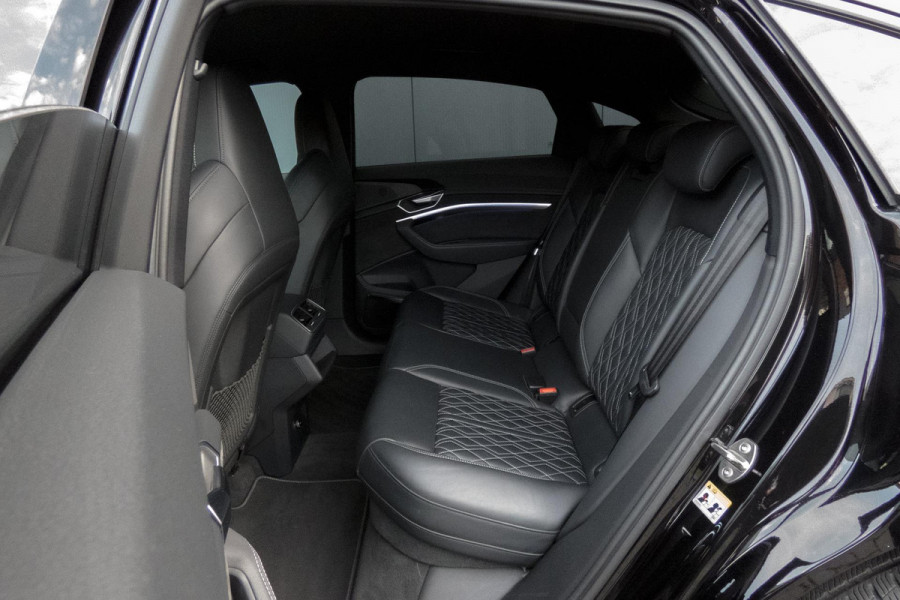 Audi e-tron Sportback S quattro 95 kWh | S-LINE | STUURVERWARMING | RS-STOELEN |B&O| TREKHAAK | CAMERA