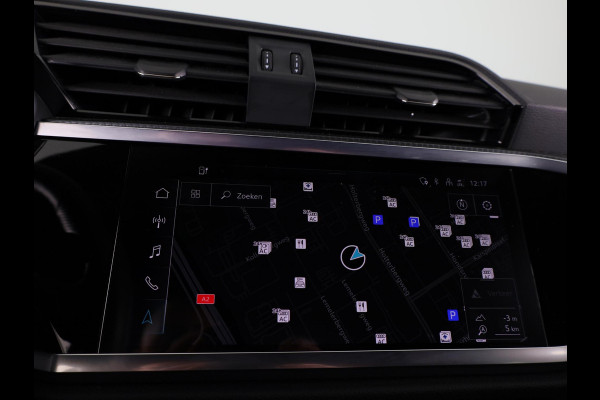 Audi Q3 45 TFSI e S edition 245pk | Navigatie | Trekhaak | Adaptieve cruise controle | 3 spaaks afgevlakt stuurwiel | 19 inch Lichtmetalen velgen