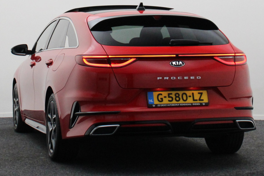 Kia ProCeed 1.0 T-GDI GT-Line Panoramadak, Camera, Cruise, Apple Carplay, Verwarmd Stuurwiel, 17''