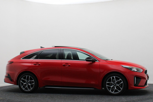 Kia ProCeed 1.0 T-GDI GT-Line Panoramadak, Camera, Cruise, Apple Carplay, Verwarmd Stuurwiel, 17''