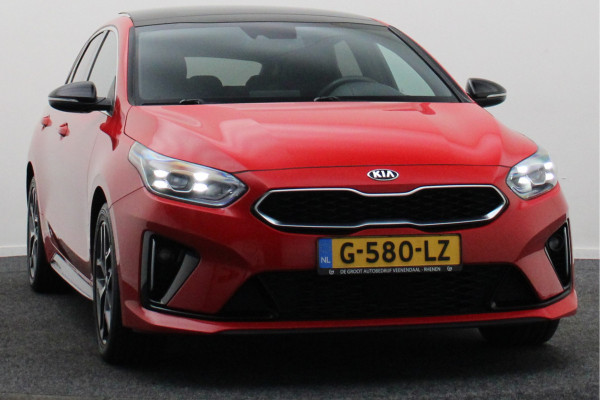 Kia ProCeed 1.0 T-GDI GT-Line Panoramadak, Camera, Cruise, Apple Carplay, Verwarmd Stuurwiel, 17''