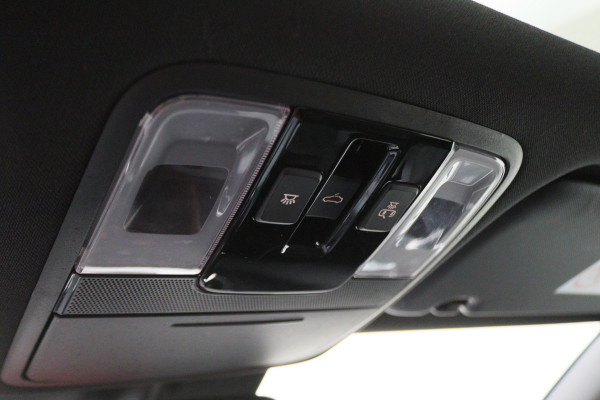 Kia ProCeed 1.0 T-GDI GT-Line Panoramadak, Camera, Cruise, Apple Carplay, Verwarmd Stuurwiel, 17''