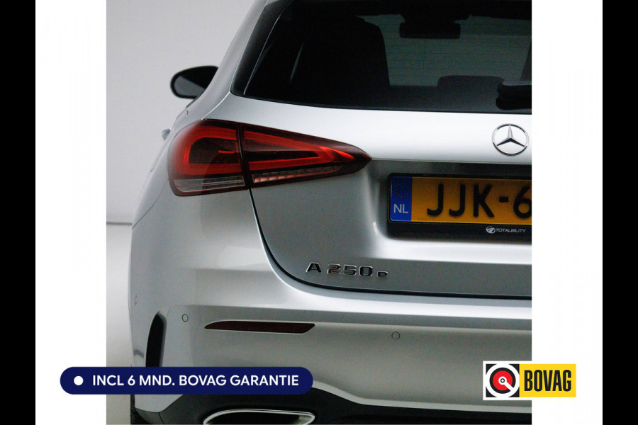 Mercedes-Benz A-Klasse 250 e AMG Line | Cruise-control | PDC V+A + Camera | Stoelverwarming Sfeerverlichting, Extra getint glas, Navigatie, Aplle Carplay/Android auto, Keyless