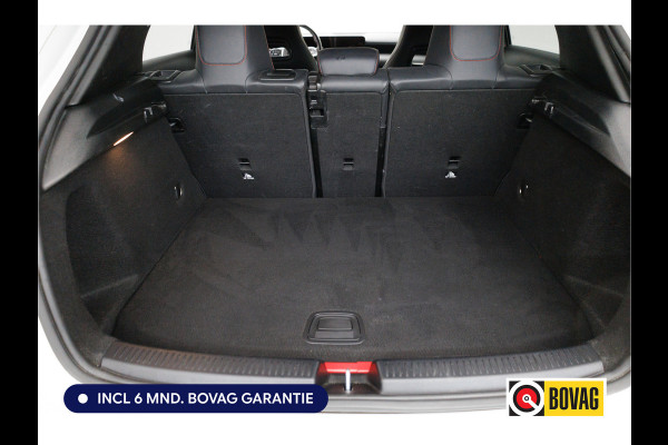 Mercedes-Benz A-Klasse 250 e AMG Line | Cruise-control | PDC V+A + Camera | Stoelverwarming Sfeerverlichting, Extra getint glas, Navigatie, Aplle Carplay/Android auto, Keyless