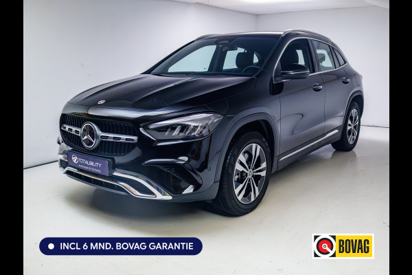 Mercedes-Benz GLA 250 e Luxury Line automaat 218 PK | Facelift | Elec. wegklapbare trekhaak | Adap. Cruise | Stoelverwarming | Elec. achterklep, Navigatie, app. connect, camera met parkeerassistent, sfeerverlichting