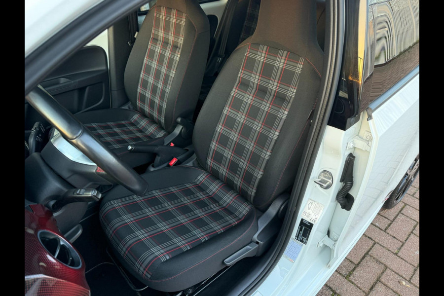 Volkswagen up! 1.0 TSI GTI | Panorama | Cruise | PDC