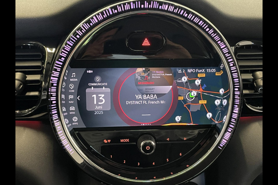 MINI Mini Electric Classic 33 kWh All Black Climate control Cruise control LED Parkeersensoren Achteruitrijcamera