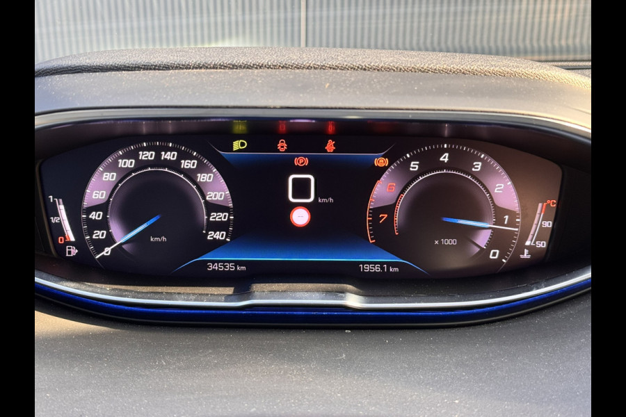 Peugeot 3008 1.2 PureTech Allure | 18"velgen | Camera achter | Navigatie | Carplay/Android | Cimatecontrol | Cruisecontrol