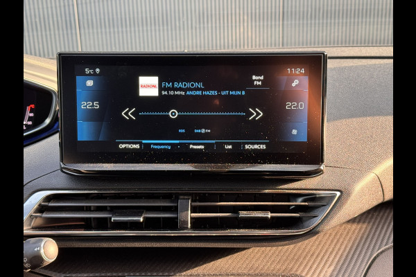 Peugeot 3008 1.2 PureTech Allure | 18"velgen | Camera achter | Navigatie | Carplay/Android | Cimatecontrol | Cruisecontrol