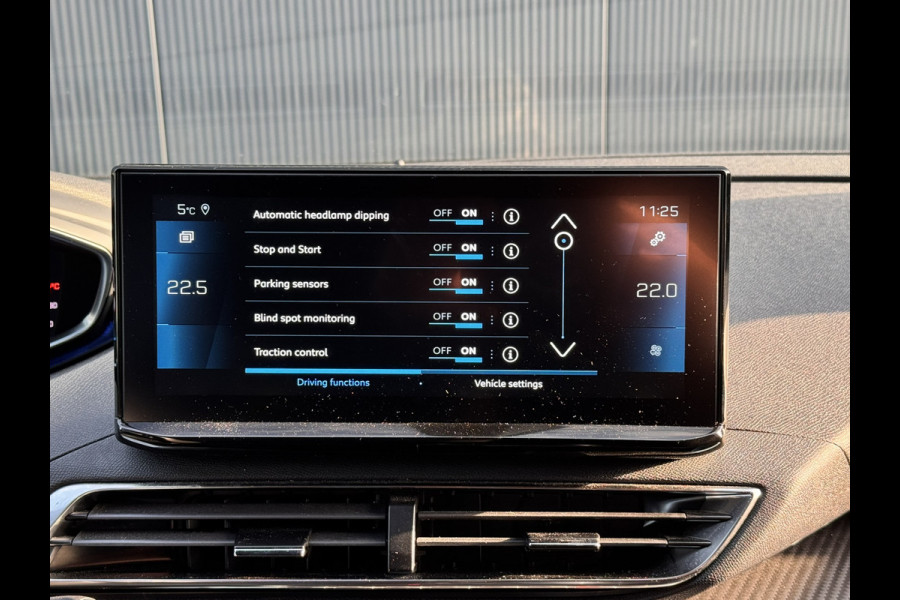 Peugeot 3008 1.2 PureTech Allure | 18"velgen | Camera achter | Navigatie | Carplay/Android | Cimatecontrol | Cruisecontrol