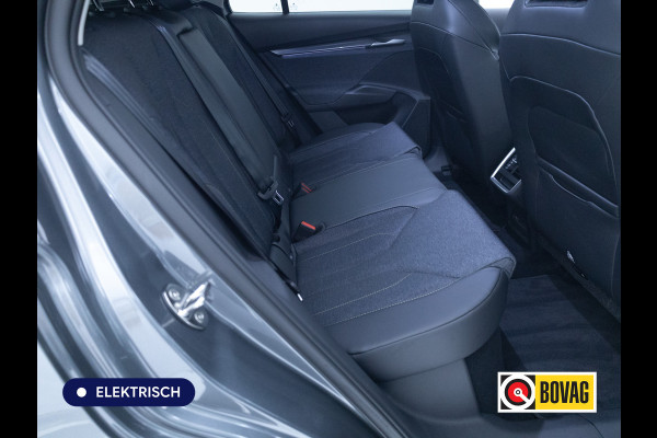 Škoda Elroq 60 Business Edition Tour | Acc | Camera | Navi | Stoel- & Stuurverwarming | Extra getint glas achter, Spraakbediening, Dab, Fabrieksgarantie