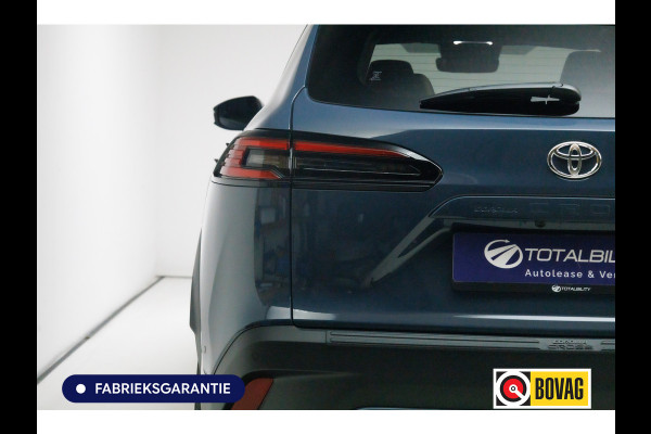 Toyota Corolla Cross Hybrid 180 Executive automaat | Leer | Panoramadak | JBL audio | Camera | Rijklaarprijs | 360 graden Camera, Adaptieve Cruise, Travelassistant, IQ light, Fabrieksgarantie