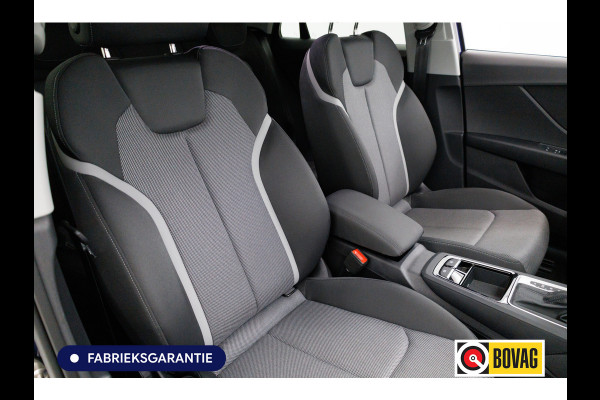 Audi Q2 35 TFSI Advanced ed. 150 PK automaat | Stoelverwarming | Navigatie | Virtual cockpit | Adap. cruide | App. connect, Parkeersensoren achter, All season banden