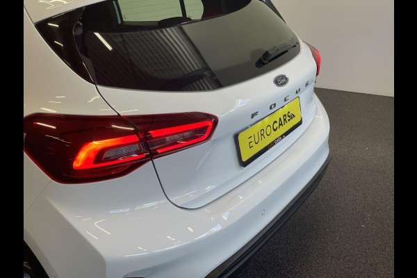 Ford Focus 1.0 Focus 125 PK HB ST-Line Automaat Navigatie Climate control cruise control Carplay LM velgen Parkeersensoren Led Matrix koplampen