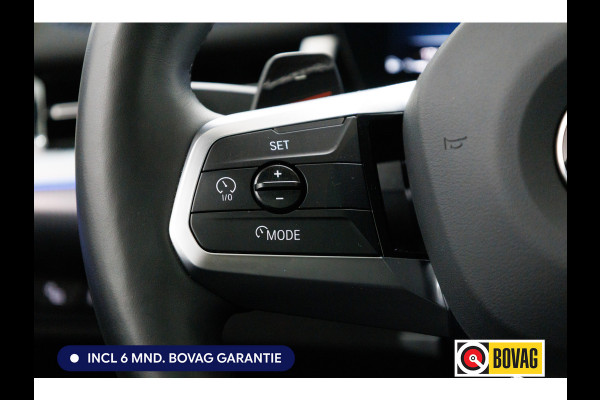 BMW 2 Serie Active Tourer 218i M-Sport automaat | 19 inch Individual Panoramadak | Harman Kardon | HUD Adaptive cruise, 360 Camera, PDC V+A,  El.verstelbare stoel met geheurgen, Elektrische achterklep, Keyless