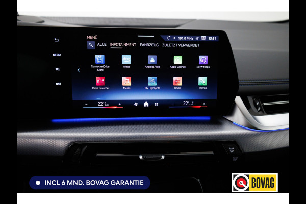 BMW 2 Serie Active Tourer 218i M-Sport automaat | 19 inch Individual Panoramadak | Harman Kardon | HUD Adaptive cruise, 360 Camera, PDC V+A,  El.verstelbare stoel met geheurgen, Elektrische achterklep, Keyless