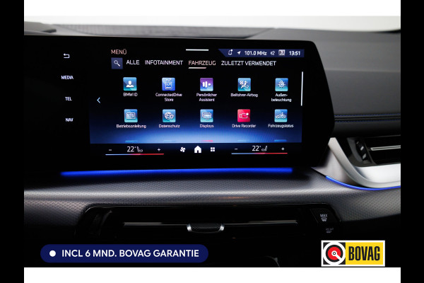 BMW 2 Serie Active Tourer 218i M-Sport automaat | 19 inch Individual Panoramadak | Harman Kardon | HUD Adaptive cruise, 360 Camera, PDC V+A,  El.verstelbare stoel met geheurgen, Elektrische achterklep, Keyless