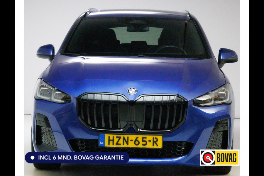 BMW 2 Serie Active Tourer 218i M-Sport automaat | 19 inch Individual Panoramadak | Harman Kardon | HUD Adaptive cruise, 360 Camera, PDC V+A,  El.verstelbare stoel met geheurgen, Elektrische achterklep, Keyless