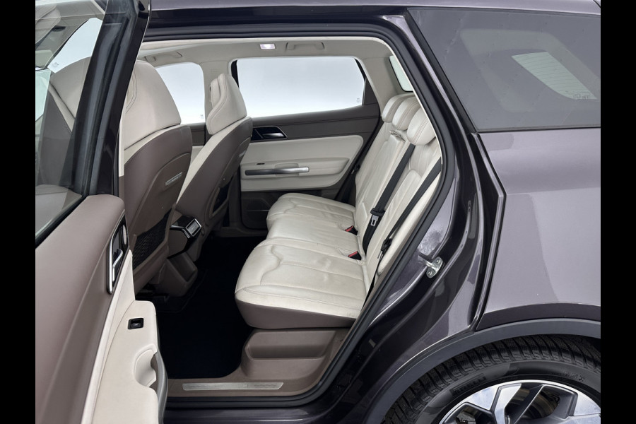 Aiways U5 63kWh Premium (INCL.BTW) *PANO | FULL-LEATHER | FULL-LED | TOP-VIEW | LANE-ASSIST | BLIND-SPOT | KEYLESS | HEATED-COMFORTSEATS | DIGI-COCKPIT | NAVI-FULLMAP | ECC | PDC | CRUISE | 19''ALU | TOWBAR*