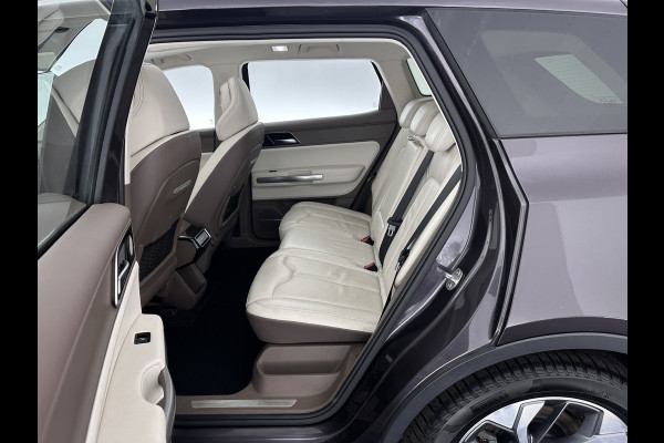 Aiways U5 63kWh Premium (INCL.BTW) *PANO | FULL-LEATHER | FULL-LED | TOP-VIEW | LANE-ASSIST | BLIND-SPOT | KEYLESS | HEATED-COMFORTSEATS | DIGI-COCKPIT | NAVI-FULLMAP | ECC | PDC | CRUISE | 19''ALU | TOWBAR*