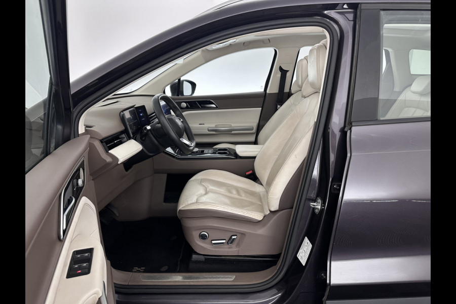 Aiways U5 63kWh Premium (INCL.BTW) *PANO | FULL-LEATHER | FULL-LED | TOP-VIEW | LANE-ASSIST | BLIND-SPOT | KEYLESS | HEATED-COMFORTSEATS | DIGI-COCKPIT | NAVI-FULLMAP | ECC | PDC | CRUISE | 19''ALU | TOWBAR*