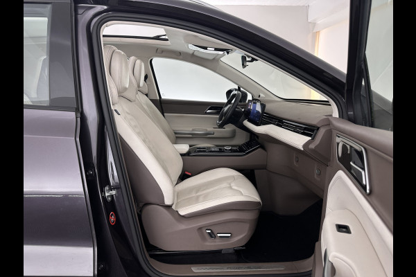 Aiways U5 63kWh Premium (INCL.BTW) *PANO | FULL-LEATHER | FULL-LED | TOP-VIEW | LANE-ASSIST | BLIND-SPOT | KEYLESS | HEATED-COMFORTSEATS | DIGI-COCKPIT | NAVI-FULLMAP | ECC | PDC | CRUISE | 19''ALU | TOWBAR*