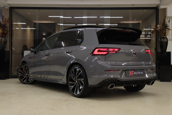 Volkswagen Golf 2.0 TSI GTI CLUBSPORT BLACK STYLE/PERFORMANCE/NURBUGRING/PANO/H-K/IQ-LIGHT/VOLL