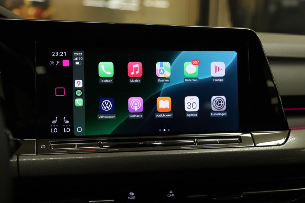 Volkswagen Golf 2.0 TSI GTI CLUBSPORT BLACK STYLE/PERFORMANCE/NURBUGRING/PANO/H-K/IQ-LIGHT/VOLL