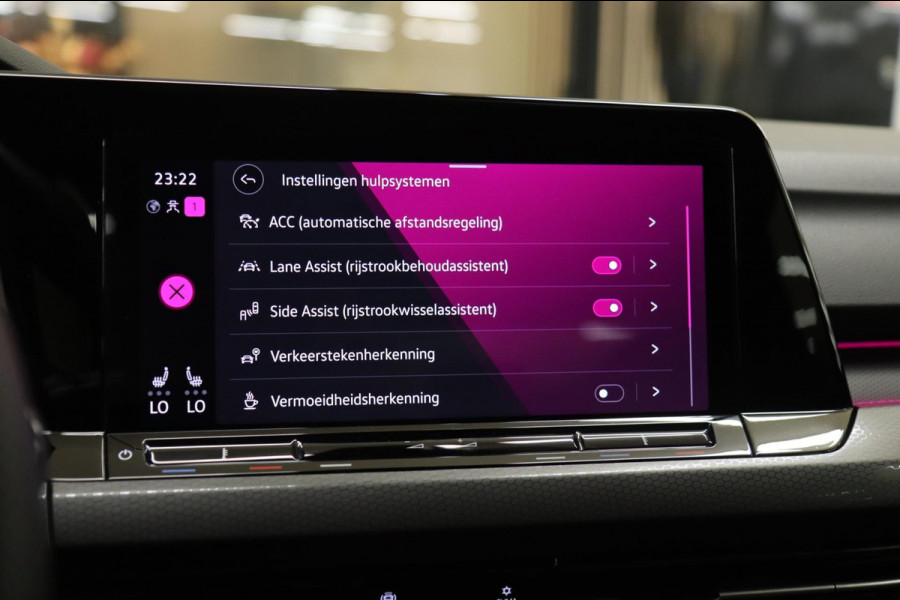 Volkswagen Golf 2.0 TSI GTI CLUBSPORT BLACK STYLE/PERFORMANCE/NURBUGRING/PANO/H-K/IQ-LIGHT/VOLL