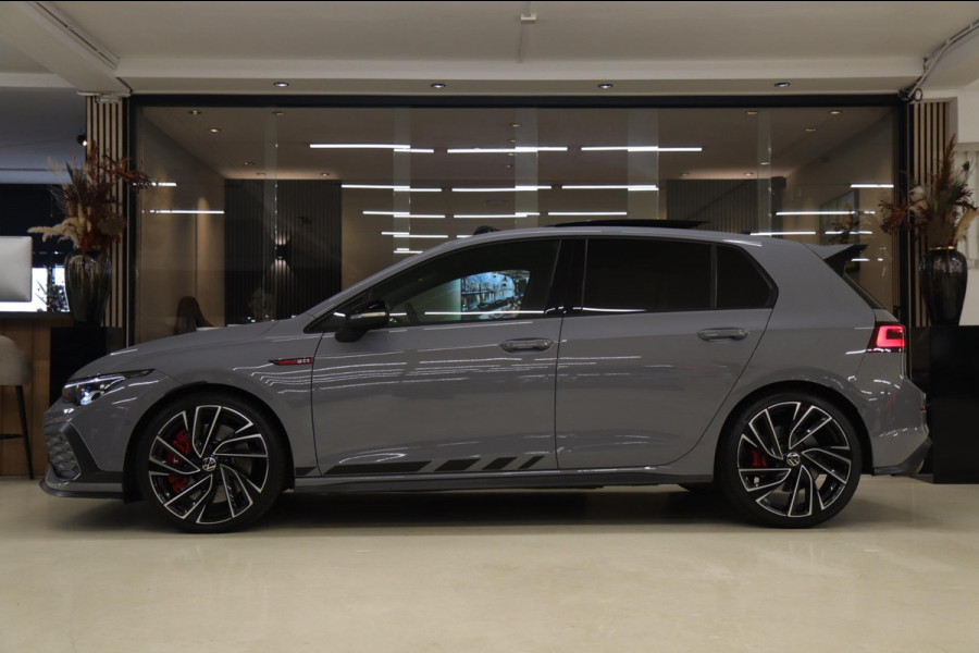 Volkswagen Golf 2.0 TSI GTI CLUBSPORT BLACK STYLE/PERFORMANCE/NURBUGRING/PANO/H-K/IQ-LIGHT/VOLL