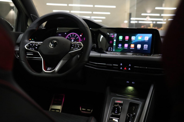 Volkswagen Golf 2.0 TSI GTI CLUBSPORT BLACK STYLE/PERFORMANCE/NURBUGRING/PANO/H-K/IQ-LIGHT/VOLL