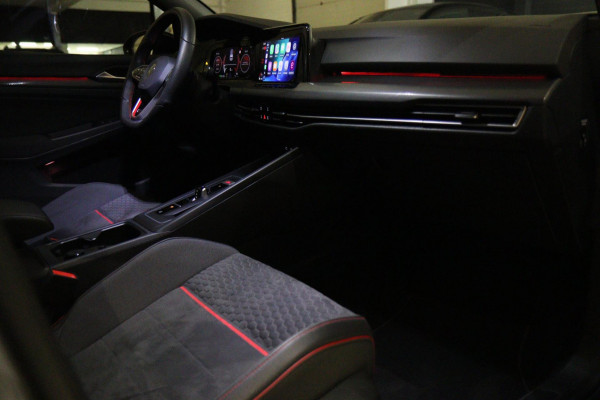 Volkswagen Golf 2.0 TSI GTI CLUBSPORT BLACK STYLE/PERFORMANCE/NURBUGRING/PANO/H-K/IQ-LIGHT/VOLL