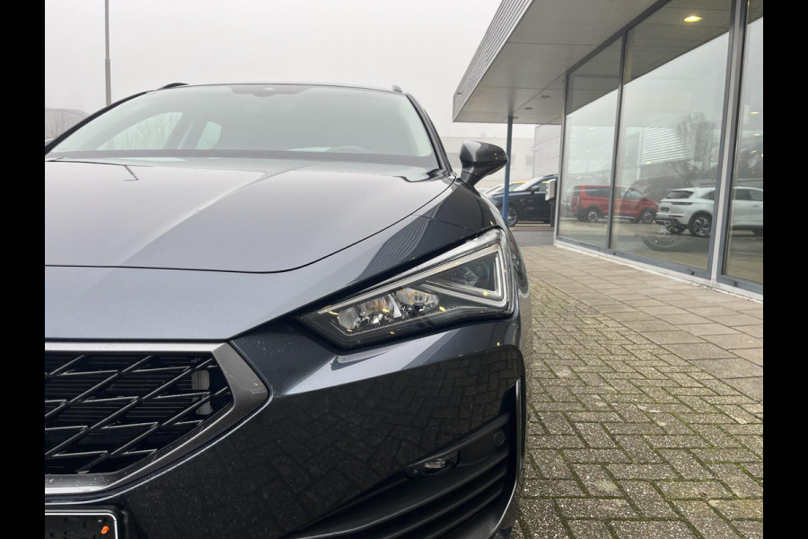 CUPRA Leon Sportstourer 1.4 e-Hybrid Business | Stoelverwarming |  Adaptieve cruisecontrol (ACC) | Achteruitrijcamera | Navigatiesysteem | LM Winterset! |