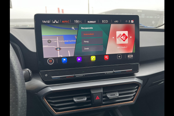 CUPRA Leon Sportstourer 1.4 e-Hybrid Business | Stoelverwarming |  Adaptieve cruisecontrol (ACC) | Achteruitrijcamera | Navigatiesysteem | LM Winterset! |