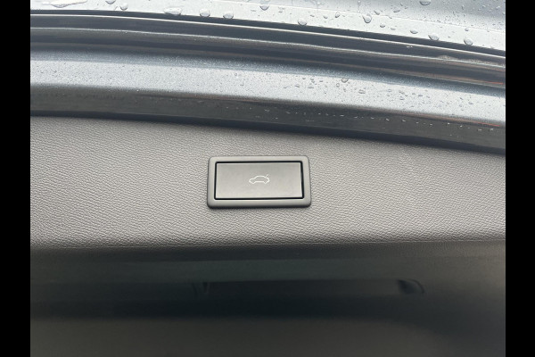 CUPRA Leon Sportstourer 1.4 e-Hybrid Business | Stoelverwarming |  Adaptieve cruisecontrol (ACC) | Achteruitrijcamera | Navigatiesysteem | LM Winterset! |