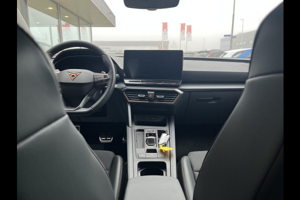 CUPRA Leon Sportstourer 1.4 e-Hybrid Business | Stoelverwarming |  Adaptieve cruisecontrol (ACC) | Achteruitrijcamera | Navigatiesysteem | LM Winterset! |