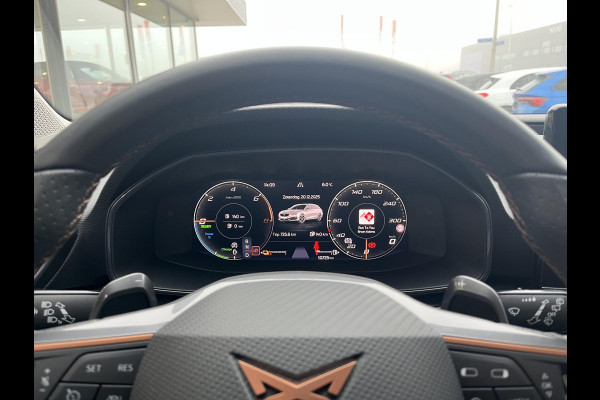CUPRA Leon Sportstourer 1.4 e-Hybrid Business | Stoelverwarming |  Adaptieve cruisecontrol (ACC) | Achteruitrijcamera | Navigatiesysteem | LM Winterset! |