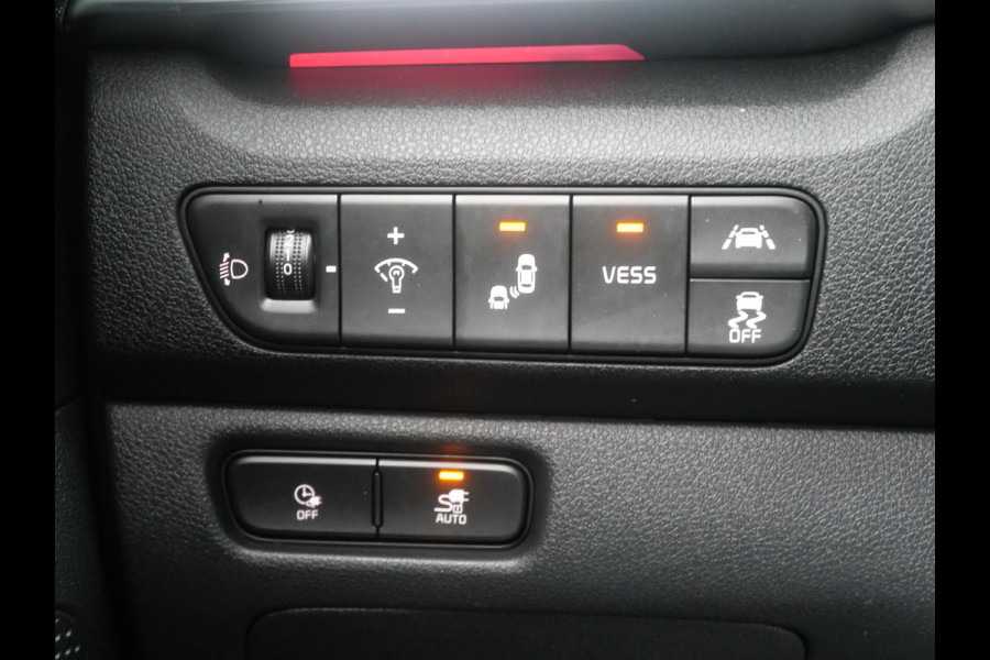 Kia e-Niro ExecutiveLine 64 kWh | Cruise | Clima | Camera | Carplay | Navi | Schuif-kanteldak | Stoelverwarming-ventilatie | Keyless |