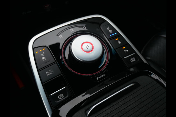 Kia e-Niro ExecutiveLine 64 kWh | Cruise | Clima | Camera | Carplay | Navi | Keyless | Stoelverwarming-verkoeling |