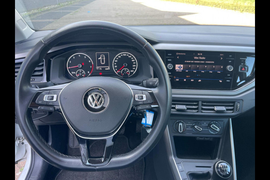 Volkswagen Polo 1.0 TSI Comfortline / navigatie / parkeerhulp / CarPlay