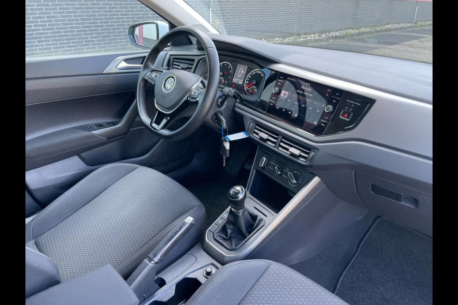 Volkswagen Polo 1.0 TSI Comfortline / navigatie / parkeerhulp / CarPlay