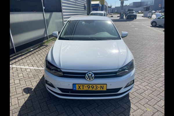Volkswagen Polo 1.0 TSI Comfortline / navigatie / parkeerhulp / CarPlay