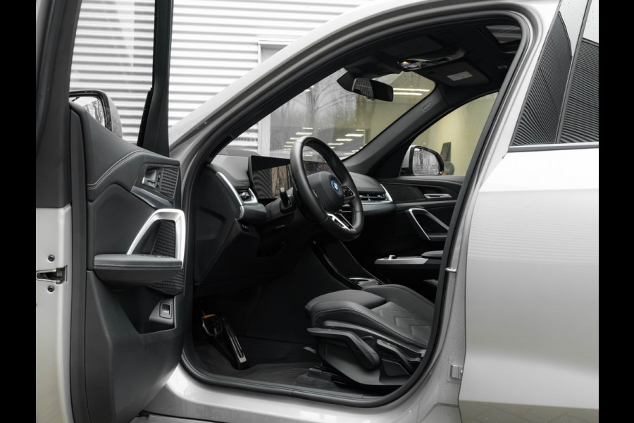 BMW X1 xDrive25e M-Sport - Pano - Driving Ass Prof - Head-up - Verwarmd Stuurwiel