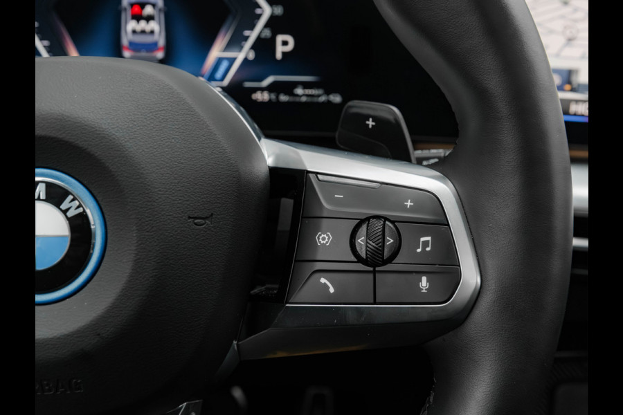 BMW X1 xDrive25e M-Sport - Pano - Driving Ass Prof - Head-up - Verwarmd Stuurwiel