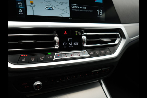 BMW 3 Serie Touring 330e xDrive Sportline Plug In Hybrid 293pk Dealer O.H PHEV | Adaptive Cruise | Laser LED | Head Up | Camera | Lederen Sportstoelen Verwarmd | Keyless | M-Sportstuur Verwarmd | Navigatie | Blis | Virtual | DAB |
