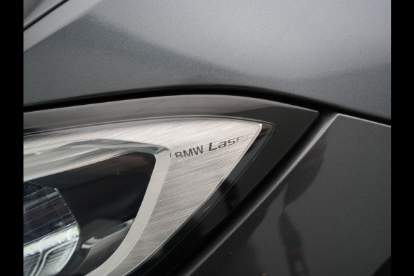 BMW 3 Serie Touring 330e xDrive Sportline Plug In Hybrid 293pk Dealer O.H PHEV | Adaptive Cruise | Laser LED | Head Up | Camera | Lederen Sportstoelen Verwarmd | Keyless | M-Sportstuur Verwarmd | Navigatie | Blis | Virtual | DAB |