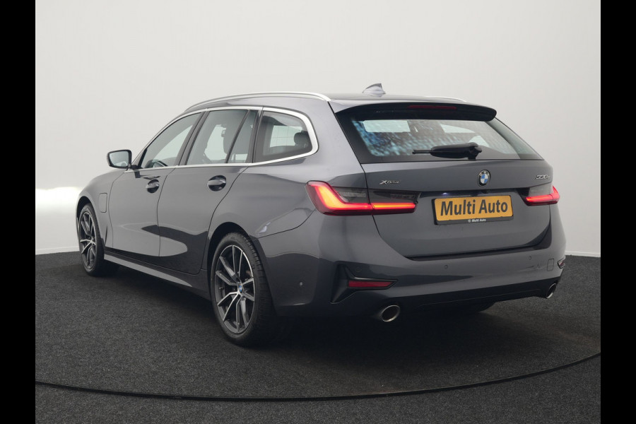 BMW 3 Serie Touring 330e xDrive Sportline Plug In Hybrid 293pk Dealer O.H PHEV | Adaptive Cruise | Laser LED | Head Up | Camera | Lederen Sportstoelen Verwarmd | Keyless | M-Sportstuur Verwarmd | Navigatie | Blis | Virtual | DAB |