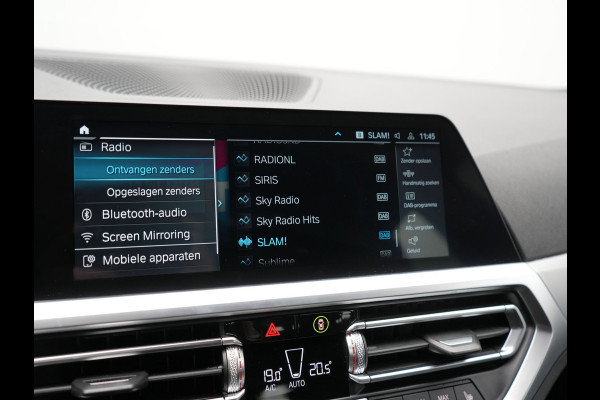 BMW 3 Serie Touring 330e xDrive Sportline Plug In Hybrid 293pk Dealer O.H PHEV | Adaptive Cruise | Laser LED | Head Up | Camera | Lederen Sportstoelen Verwarmd | Keyless | M-Sportstuur Verwarmd | Navigatie | Blis | Virtual | DAB |