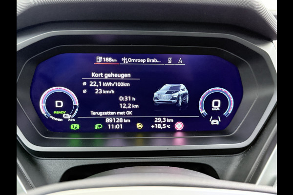 Audi Q4 e-tron L.E. Pano-dak-Schuifdak Camera Adap.Cruise W-pomp Navi-Plus Sportst.+Verwarmd PDC-a+v Matrix Led Advanced Plus Lmv 19" Elek.Achterklep Virtual Cockpit E-Call Bordherkenning Audi Connect +Phone-Box Keyless-Go A-Licht-Dynamisch S.O.H. 92% 1e Eigenaar Origineel Nederlandse Auto €56.174,- Nieuwprijs